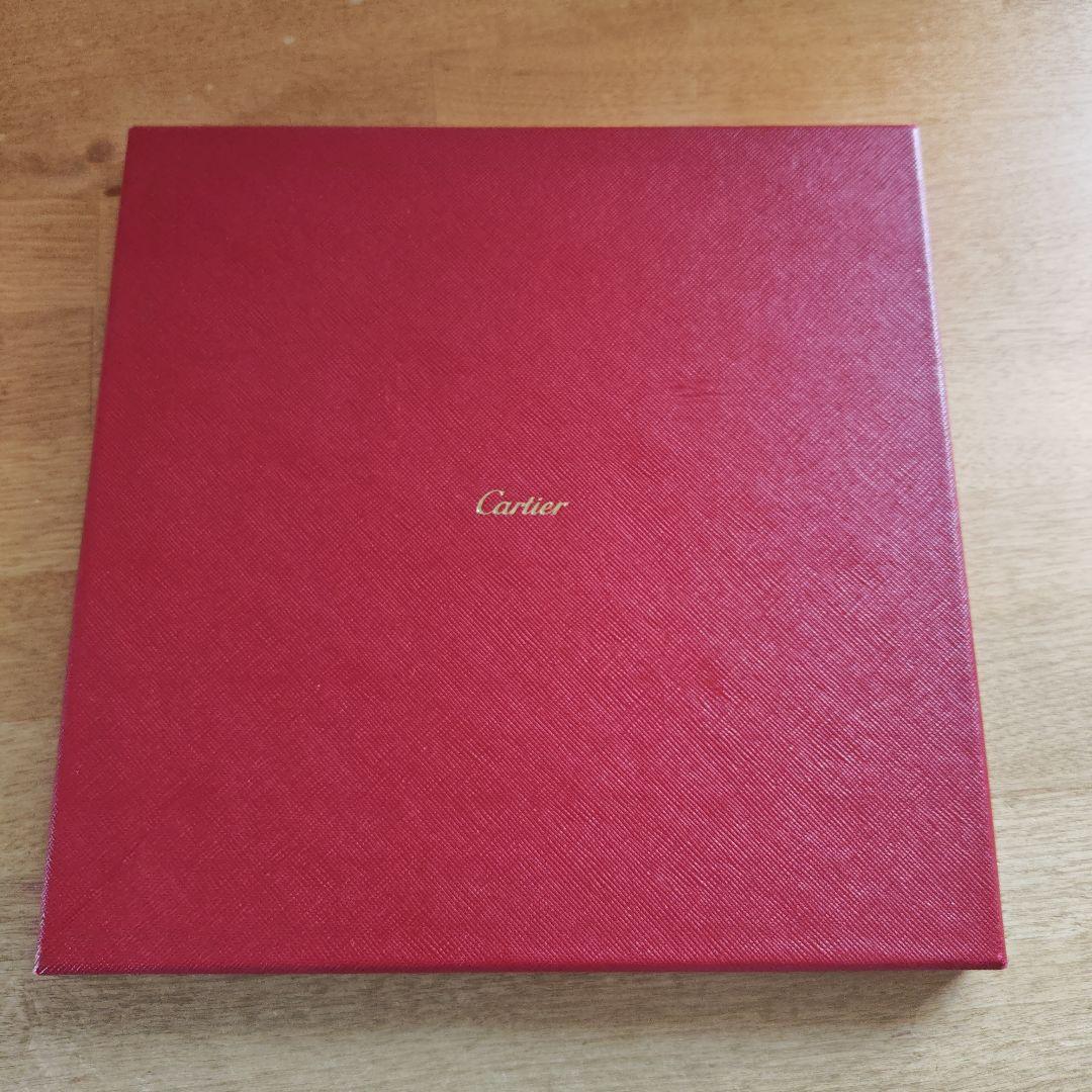 Cartier ヒョウ柄 赤 スカーフ