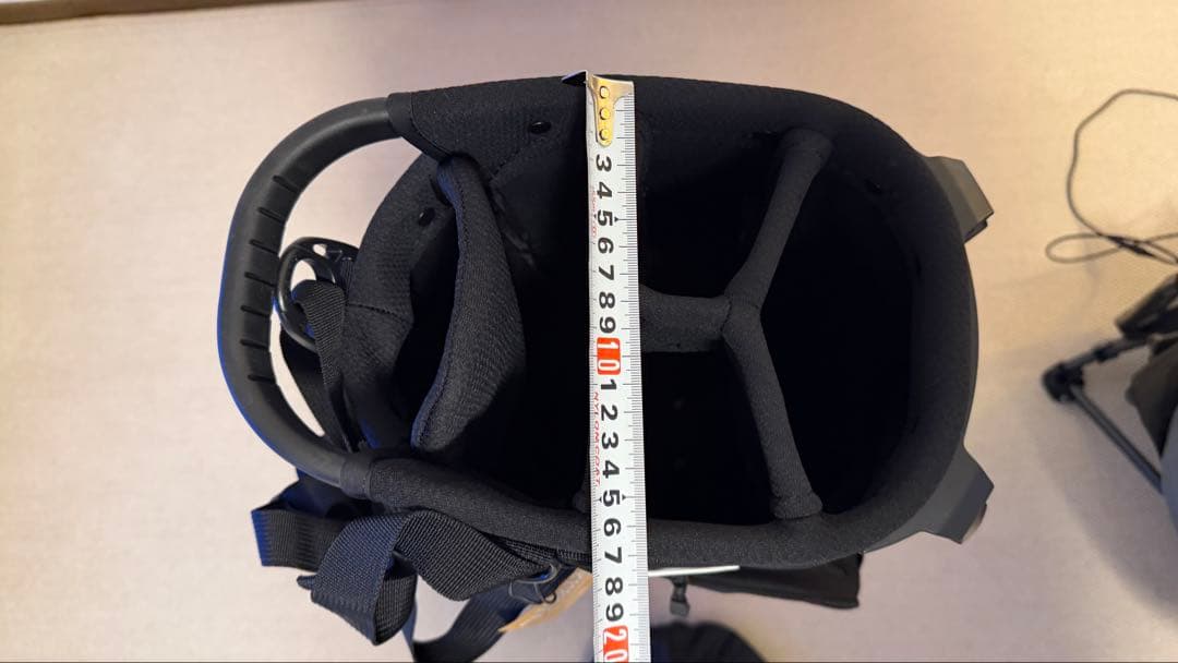 JONESのロゴ刺繍付キャディバッグ　ブラック　レア