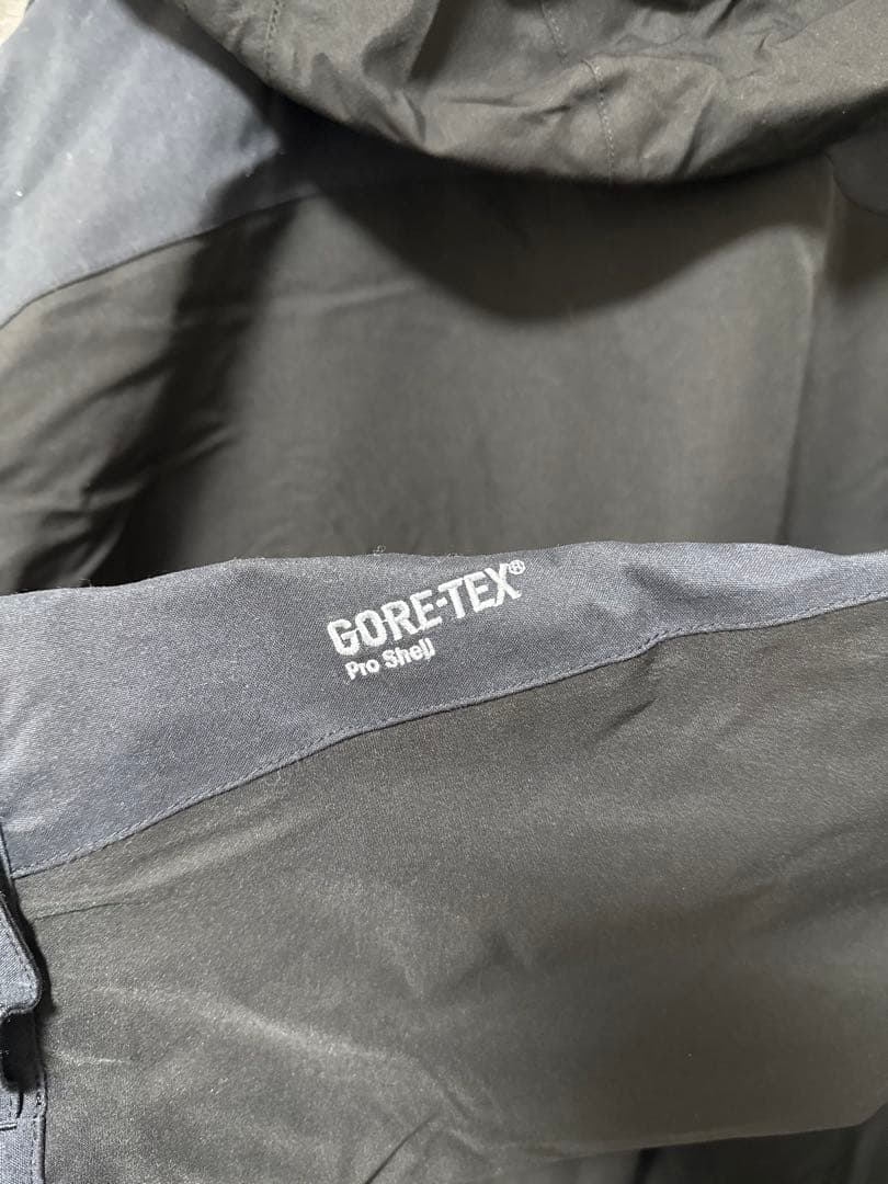 ノースフェイス　マウンテンパーカー　メンズ　Mサイズ　ブラック　NP15900