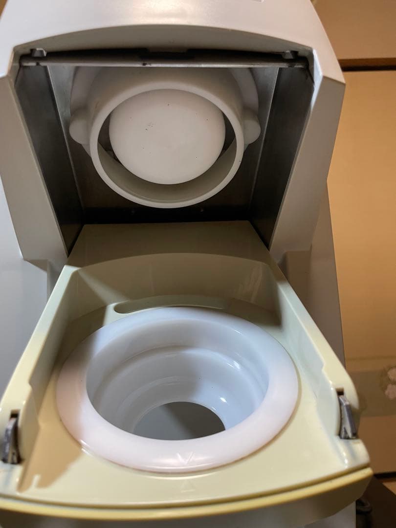 サンデンワンショットめいらくソフトクリームサーバー