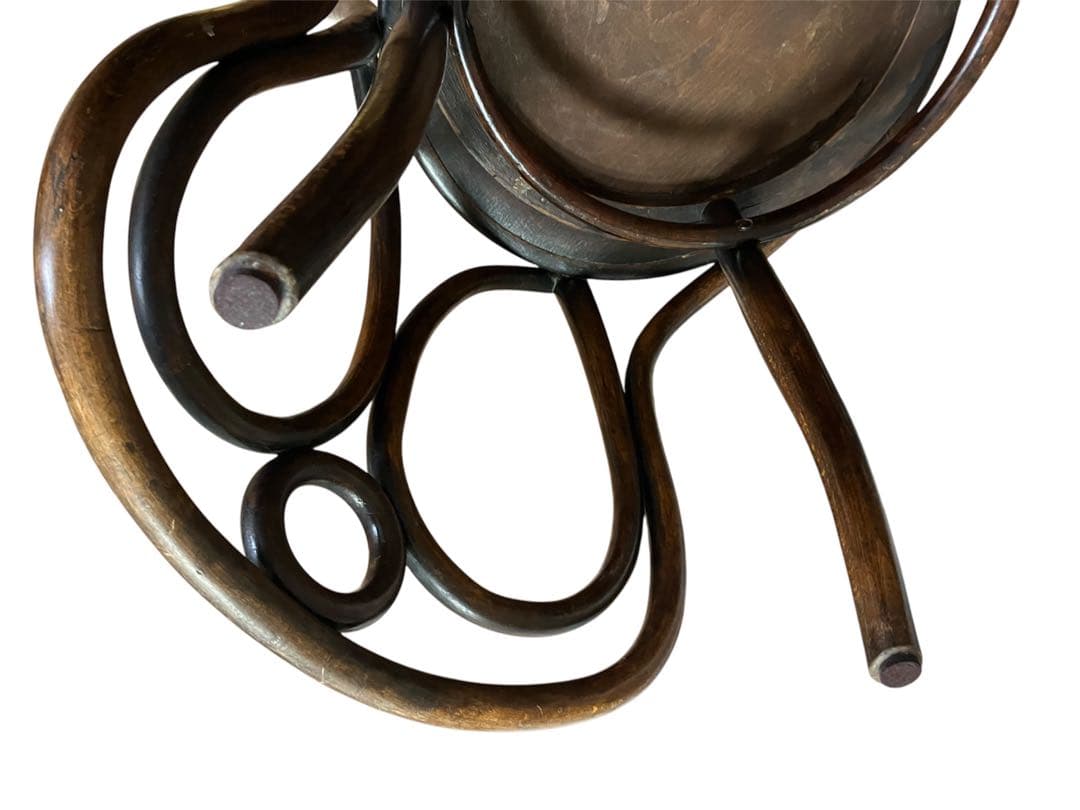 ベントウッドチェア　アンティーク　珍しい形　曲げ木　座面装飾　軽い