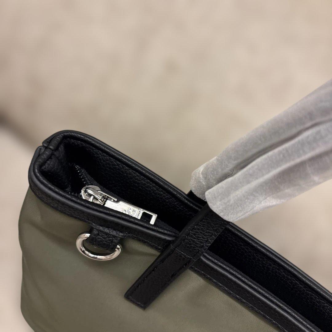 【未使用】1piu1uguale3 カートバック