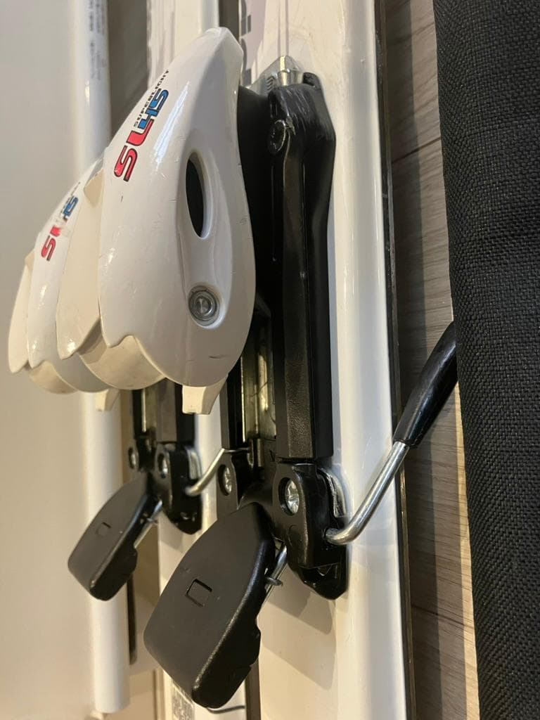 コ*ウ様 札幌近郊引取り歓迎♪ ジュニアスキー5点セット 138cm 高学年 中