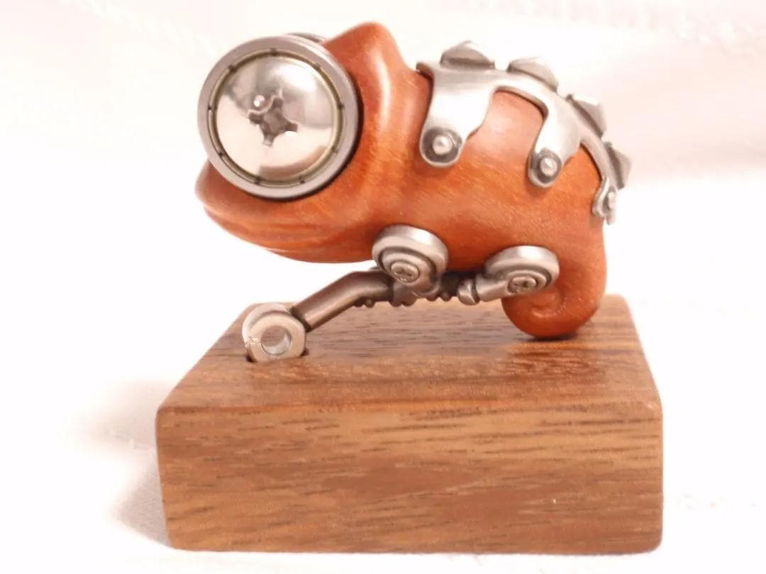 金木工房 カメレオン チャクテビガ 置き物 キーホルダー