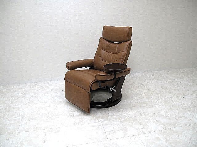 カペラ 本革張りパーソナルチェア 　 リクライニングチェア リラックスチェア