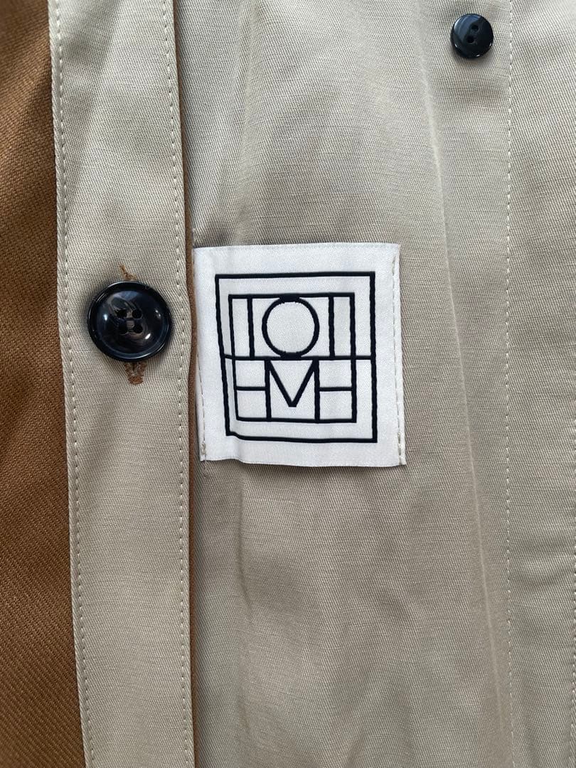 人気新作　Toteme トーテム チェスターコート ベージュ