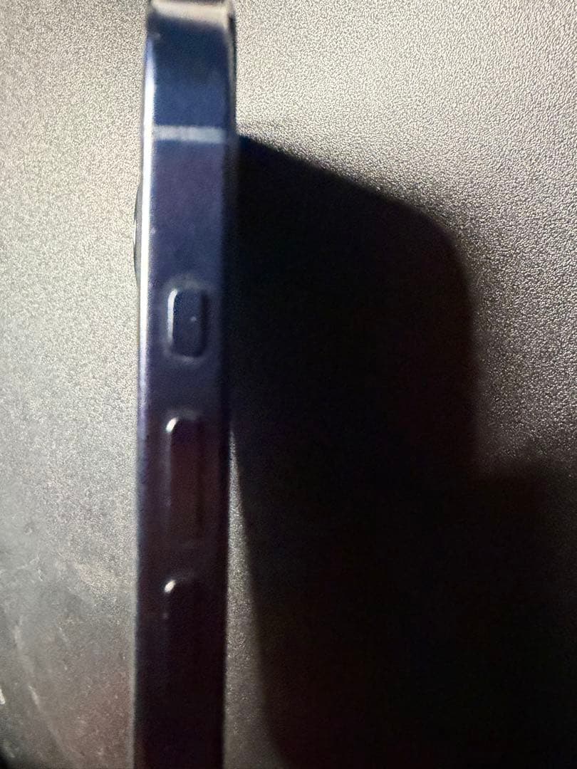 iPhone15pro 128GBブルーチタニウム