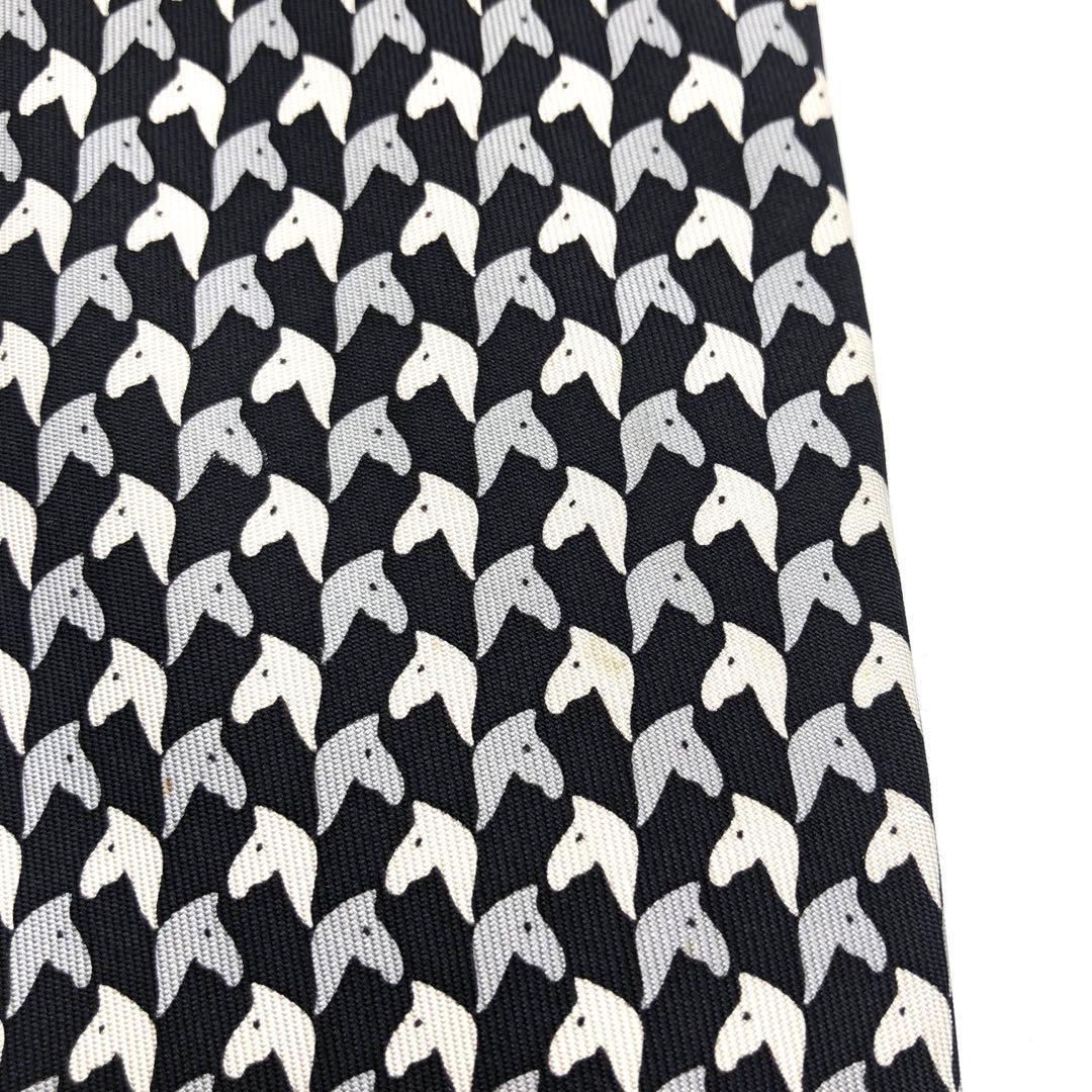 【美品】HERMES ネクタイ 馬柄 アニマル　動物 小紋柄 ブラック ホワイト
