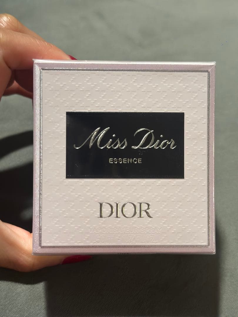 香水(女性用) Miss Dior ESSENCE
