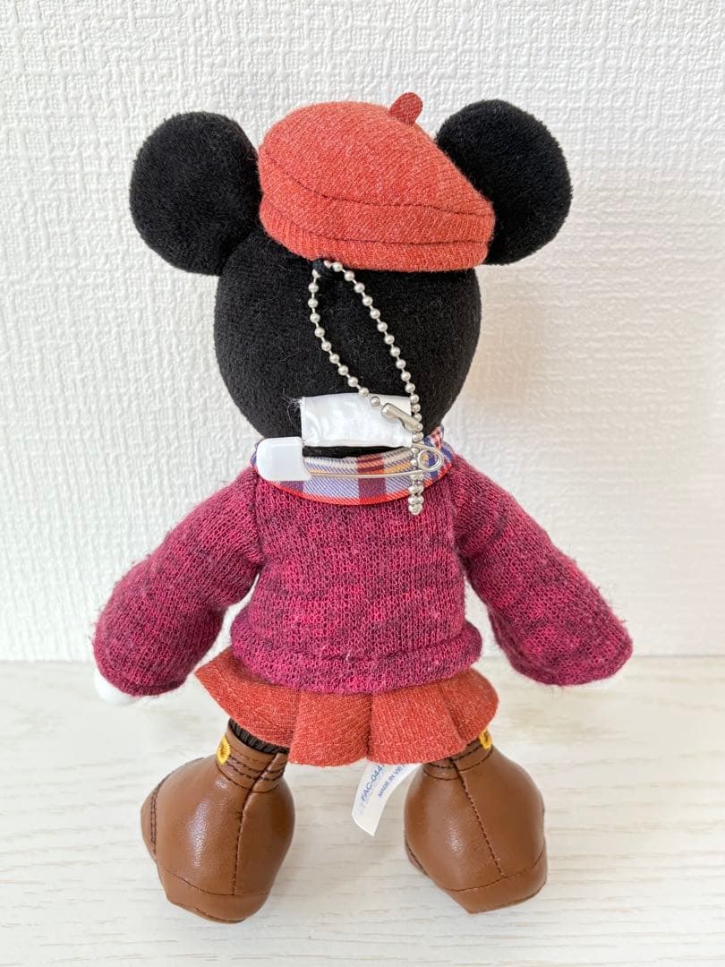 ディズニーランド　ミニーのスタイルスタジオ　ぬいぐるみバッジ　ミニスタ　ぬいば