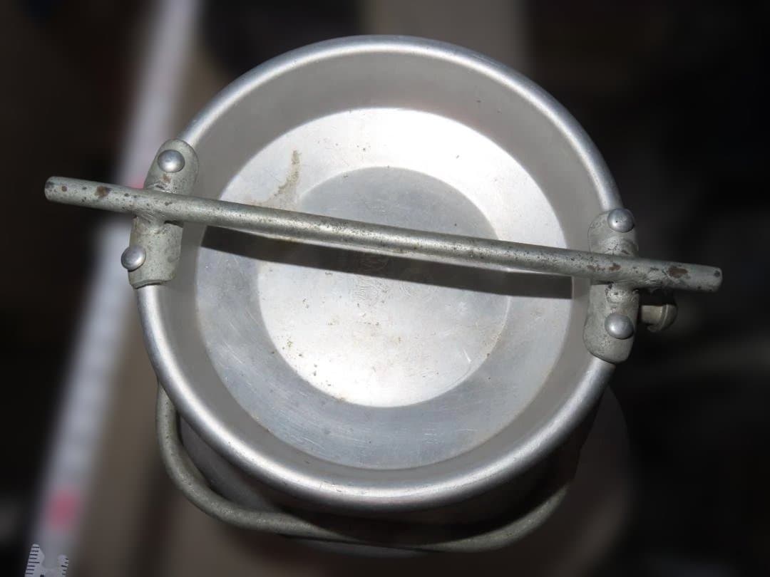 希少なイタリア製 アルミ ミルク缶 金属容器 古道具