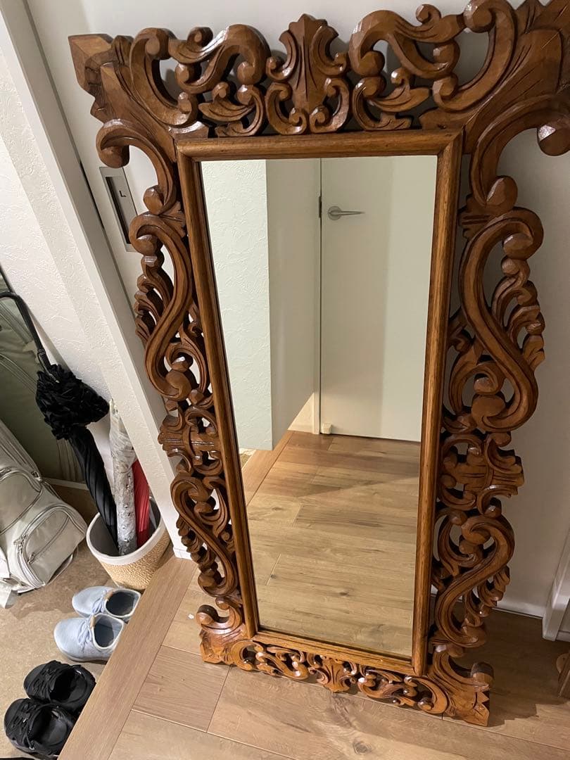 装飾的な木製姿見