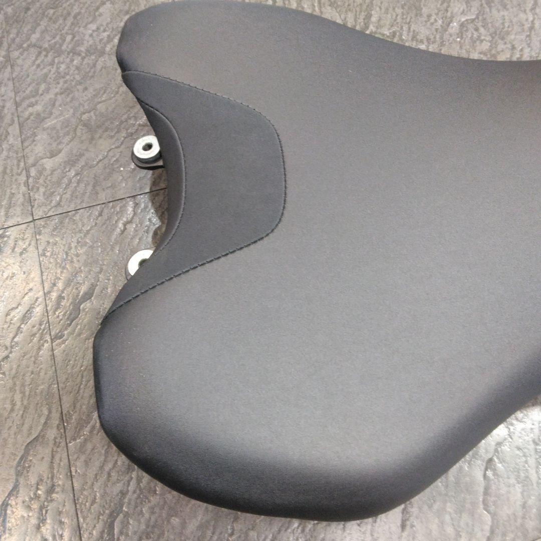 ヤマハMT-07ローダウンシート　中古品