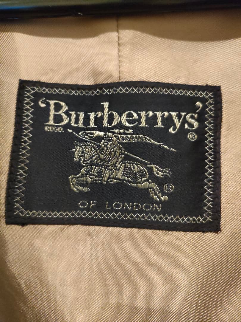Burberry トレンチコート ベージュチェック
