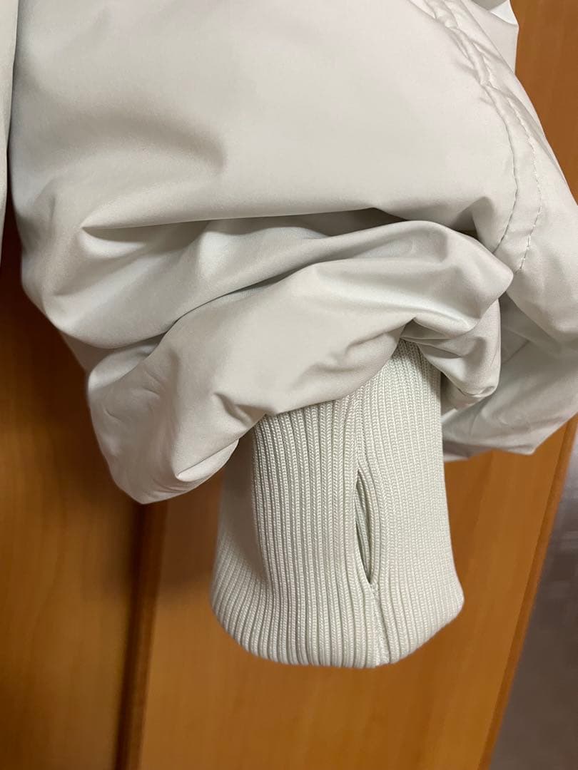 美品　FRAY I.Dフードドロストショートダウンコート　WHT サイズ0