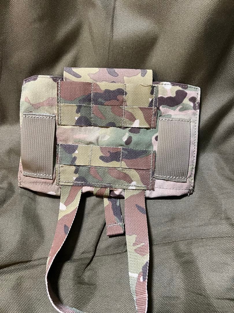 実物 LBT-9022R マルチカム 医療用ポーチ