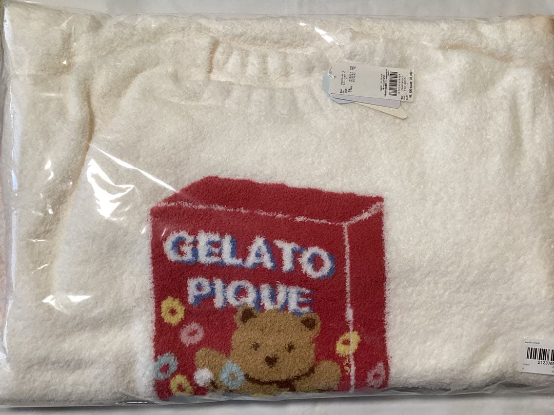 ジェラートピケ　ベビモコシリアルベアジャガードワンピース　くま