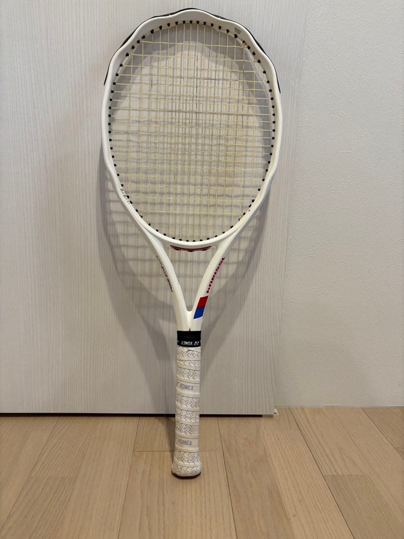 kneissl クナイスル　ラケット ホワイト