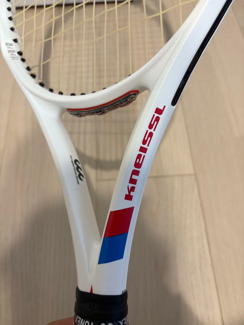 kneissl クナイスル　ラケット ホワイト