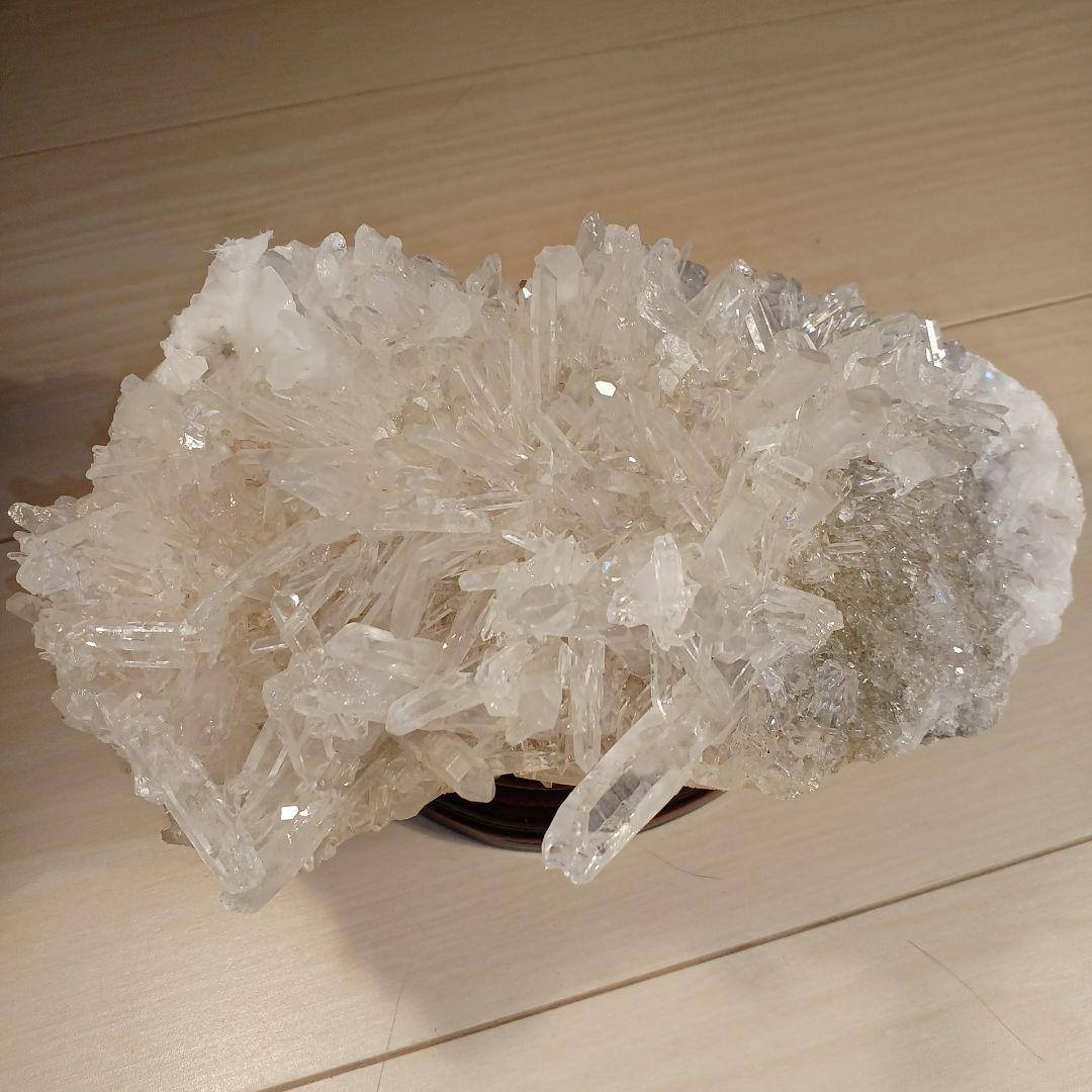 最上級重  約2.1K  ヒマラヤクラスター台座付き  水晶  パワーストーン