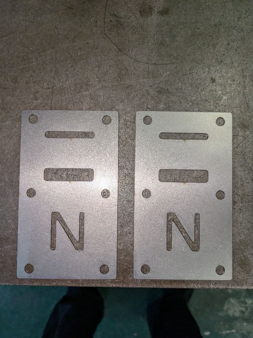 N-VANインナーメッシュパネル 板厚1.2ミリ　左右セット　無塗装品