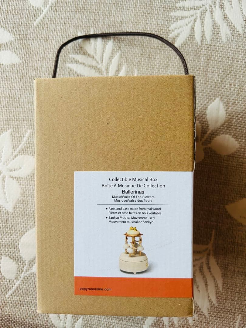 新品、wonderful lifeのハンドメイドの木製オルゴール、バレエ