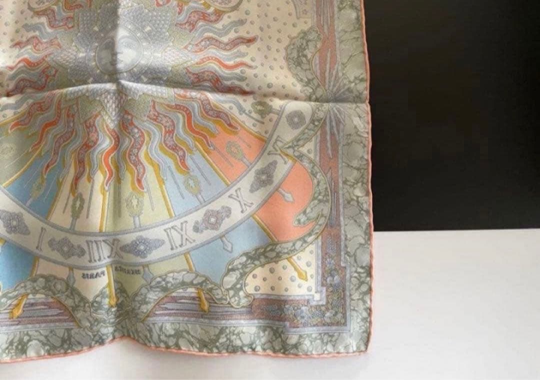 HERMES エルメス スカーフ 太陽