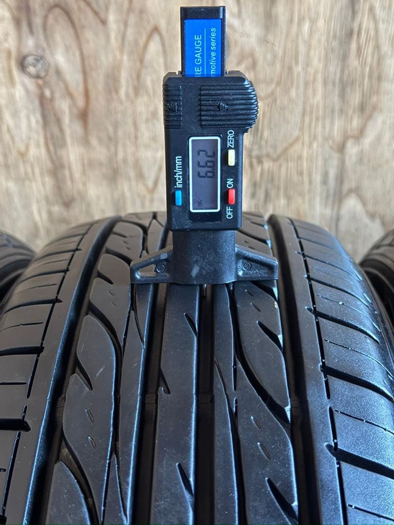 タイヤ・ホイール (548)185/60R15 DUNLOP EC202