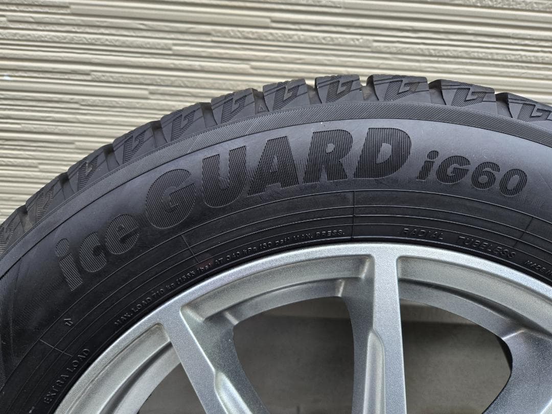 スタッドレスタイヤ