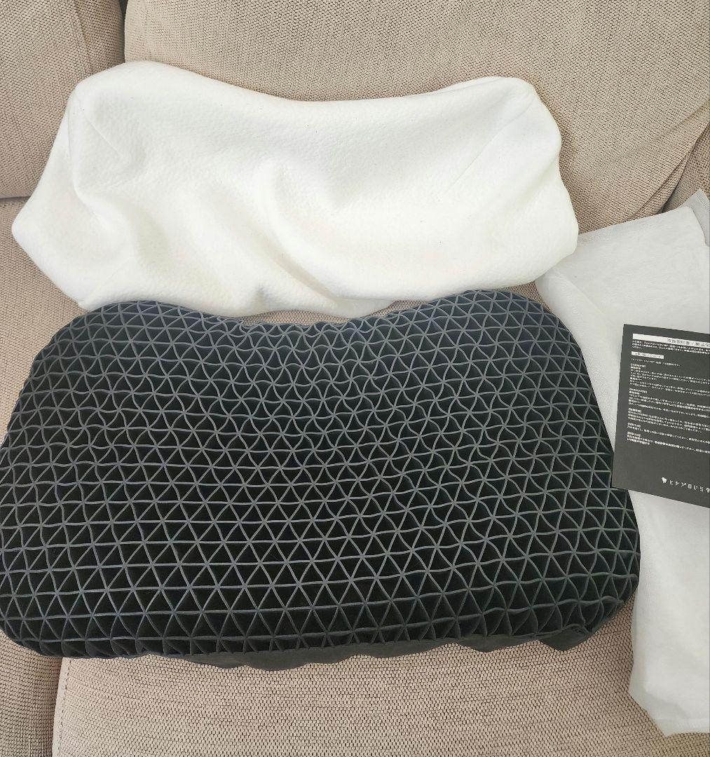 ヒツジのいらない枕　極柔　新品同様