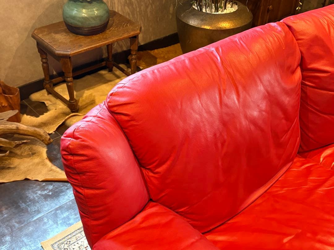 カウチソファ　レッドソファ　3P　モダン　クラシック　シンプル　レザー　IG