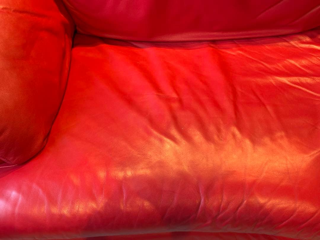 カウチソファ　レッドソファ　3P　モダン　クラシック　シンプル　レザー　IG