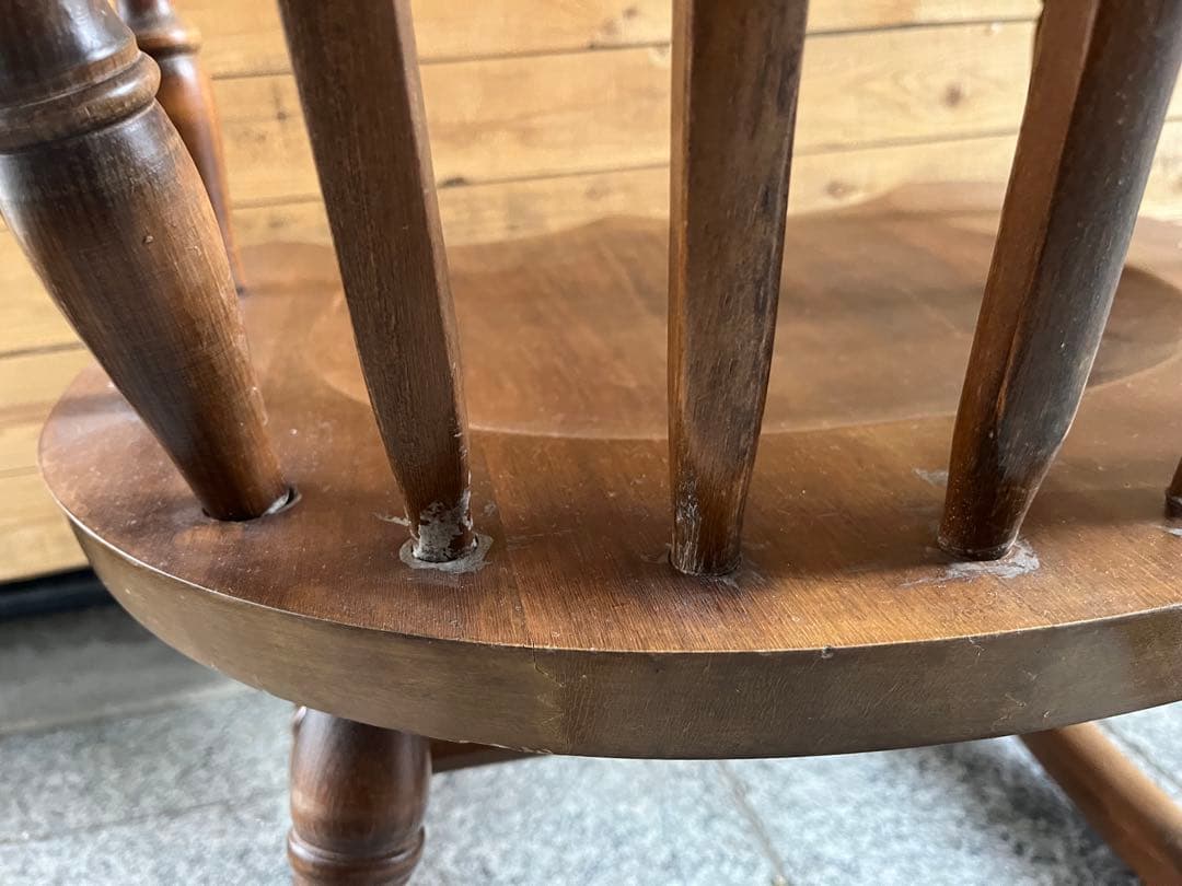 木製ロッキングチェア アンティーク 装飾付き