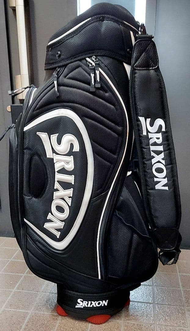スリクソン　ゴルフキャディバッグ