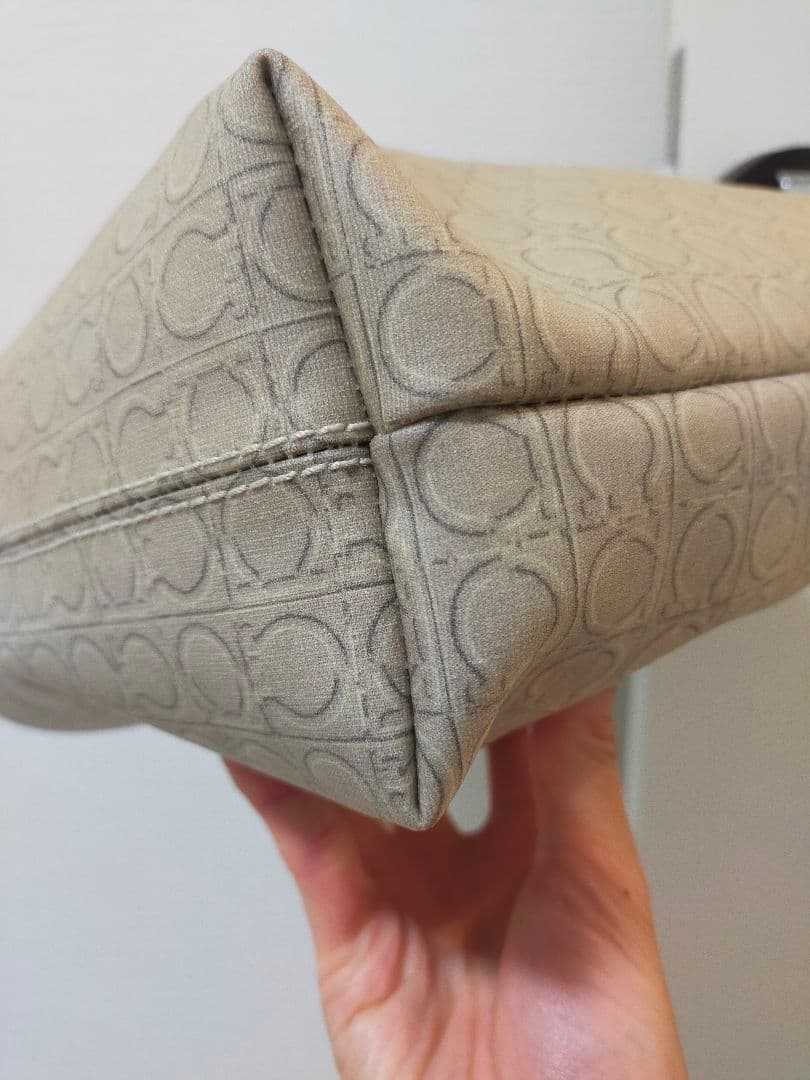 Ferragamo トートバッグ ベージュ