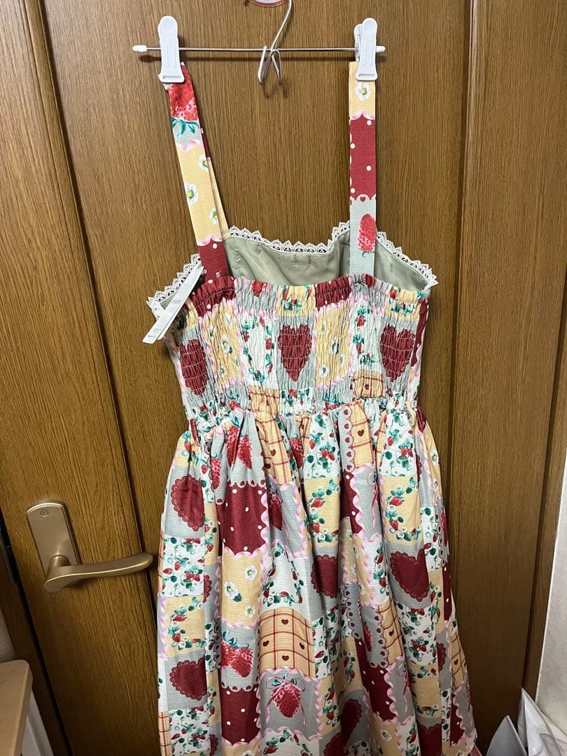 axes femme kawaii ハピネスベリージャンスカ　グリーン