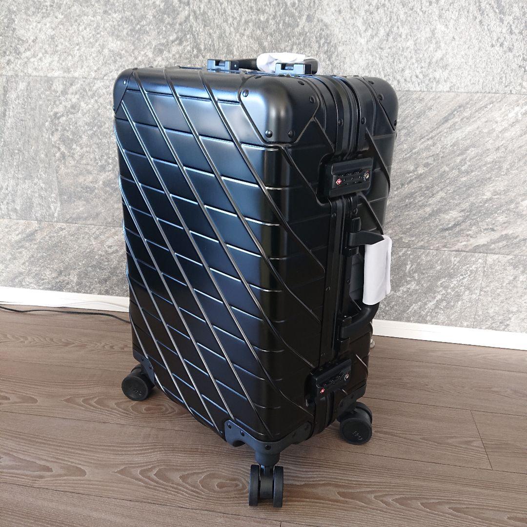 Macadamia プレミアム アルミスーツケース 【機内持ち込み】 ブラック