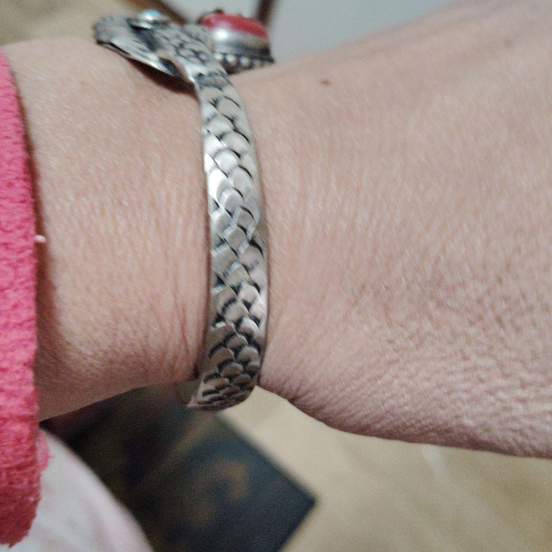 ドラゴンデザイン バングル シルバー風