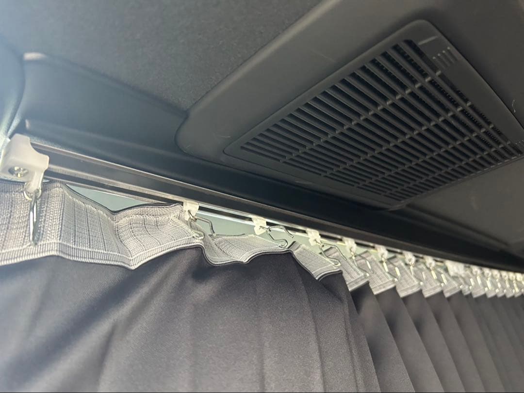 カズクリエイション　ハイエース　ナロー　仕切り　カーテン