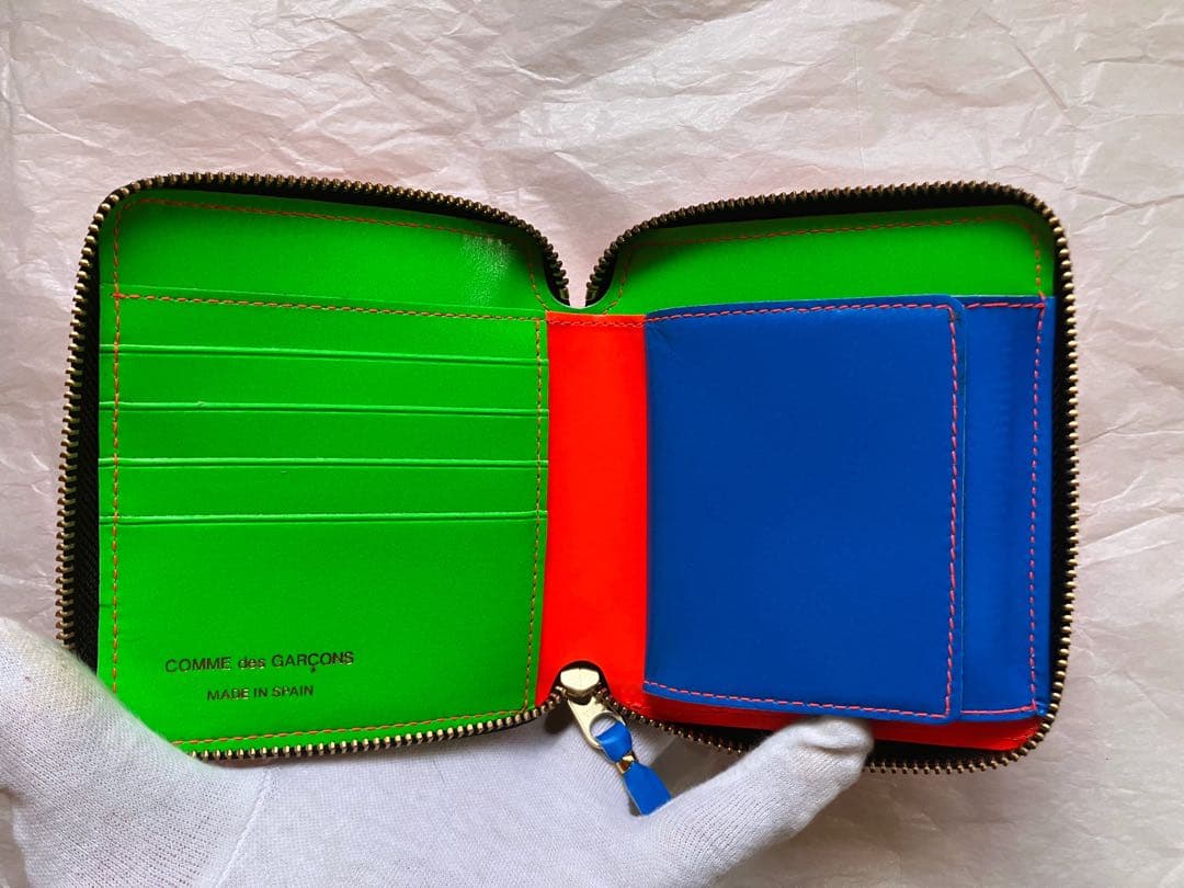 【新品未使用】【COMME des GARCONS】二つ折財布　SA2100SF