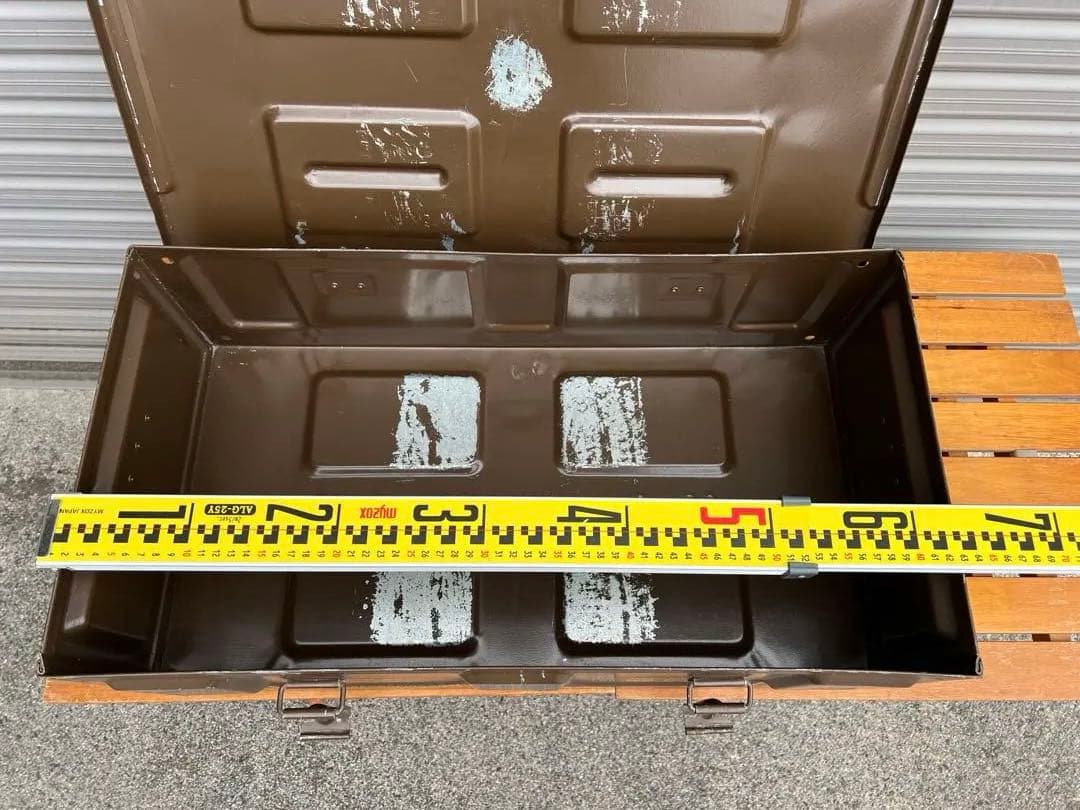 弾薬箱　81ｍｍ追撃砲用　ミリタリーボックス　金属製　アンモボックス　収納ケース