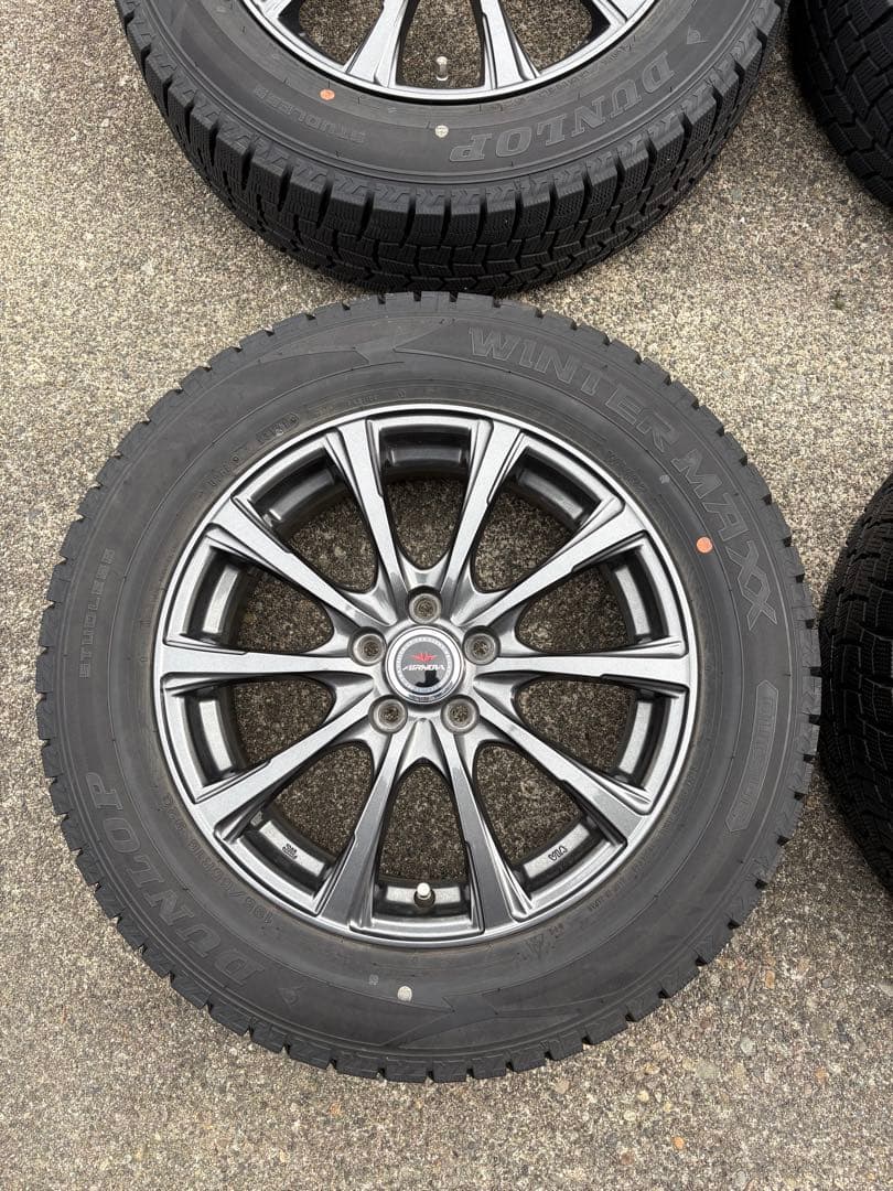 【195/65R16】ダンロップWM02 ライズ　ロッキー等対応スタッドレス