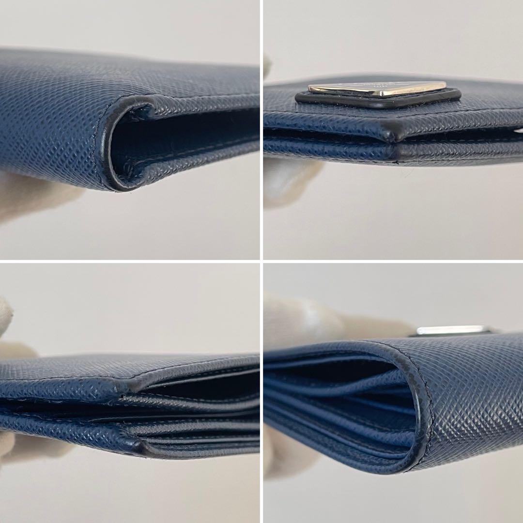 【極美品】プラダ 二つ折り 札入れ サフィアーノ 三角ロゴ ブルー 1MO513