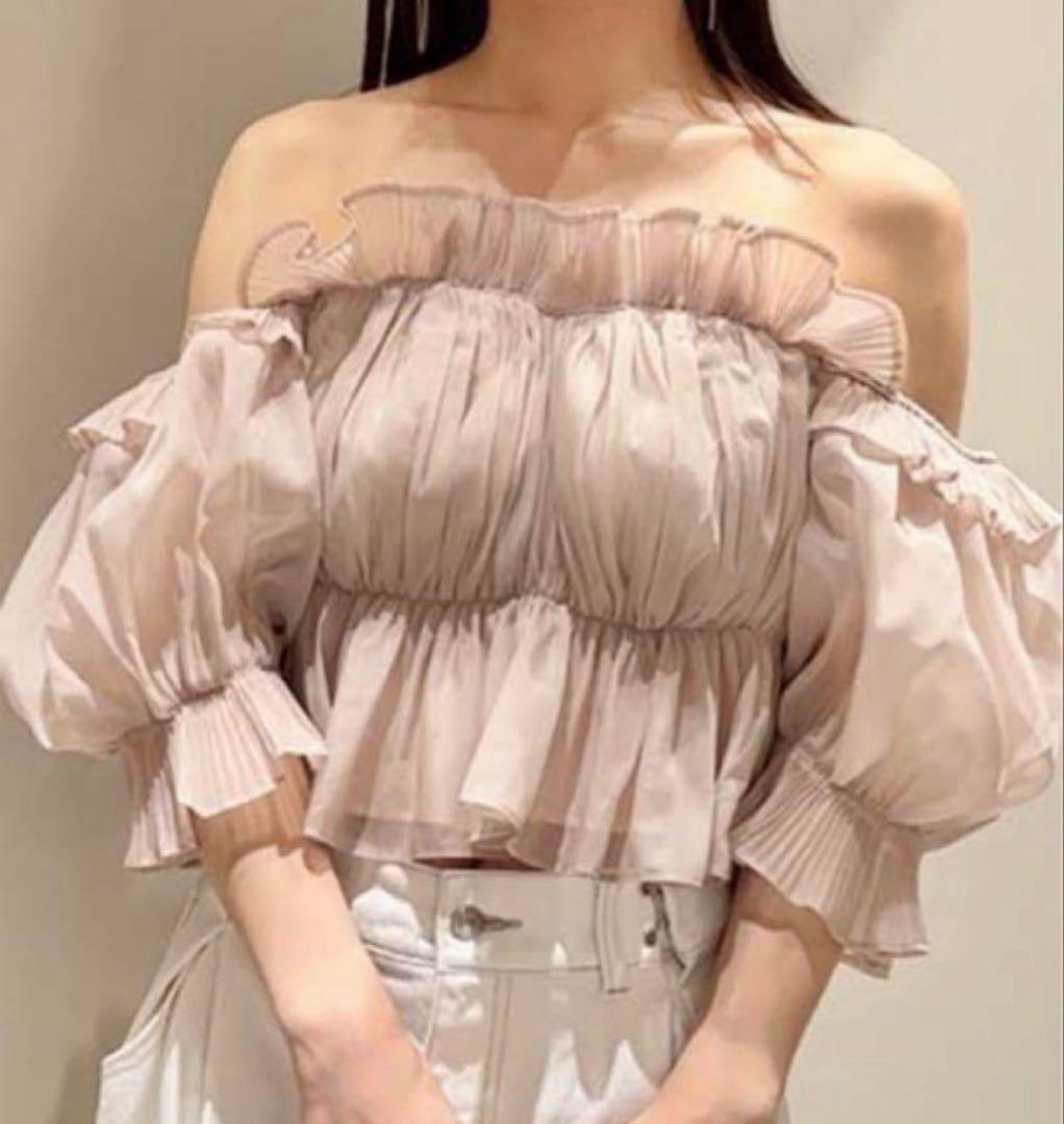 新品　SNIDEL ギャザーオフショルブラウス