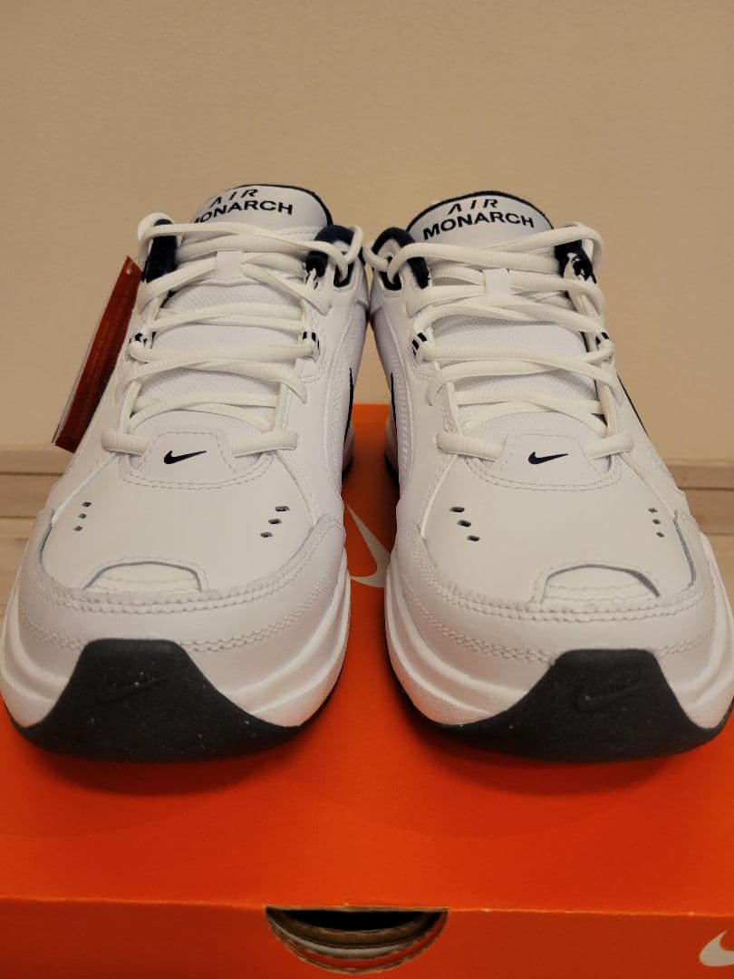 ナイキ　エアモナーク４　NIKE AIR MONARCH 4