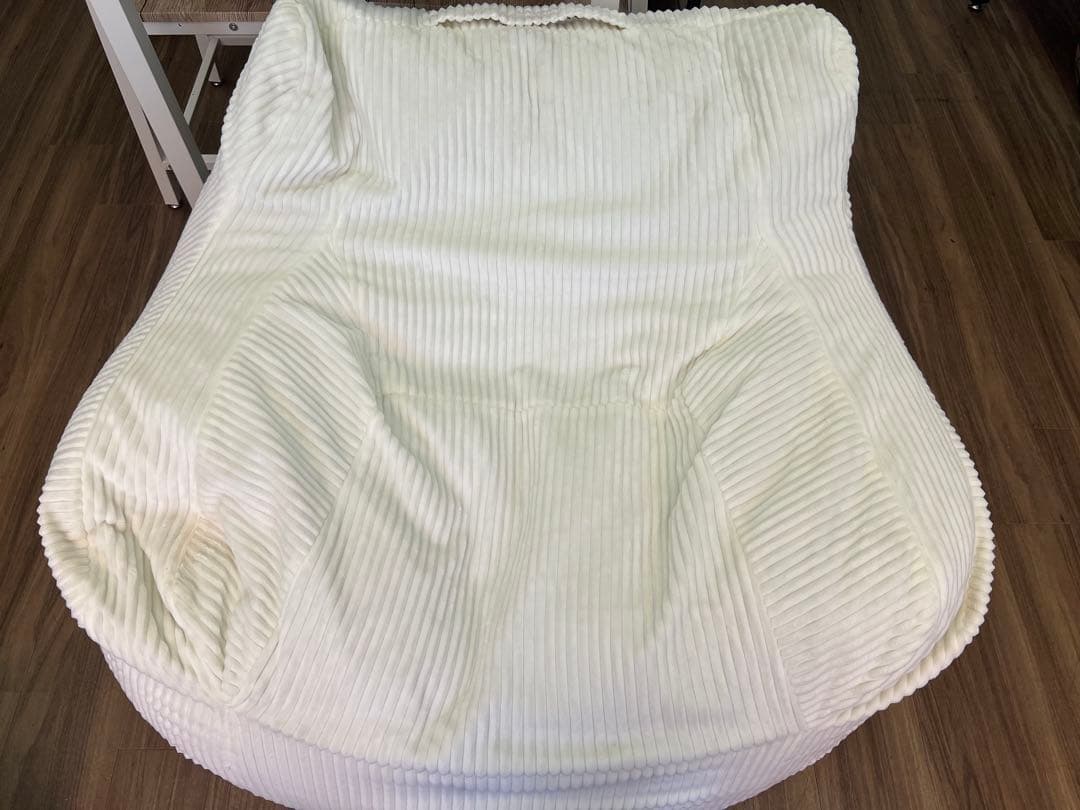 LOOSY 1人掛けビーズソファ　ホワイト コーデュロイ ビーズクッション