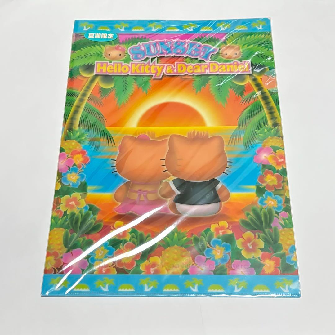 ハローキティ　サンセットクリアファイル　未使用　未開封　日焼けキティ　サンリオ