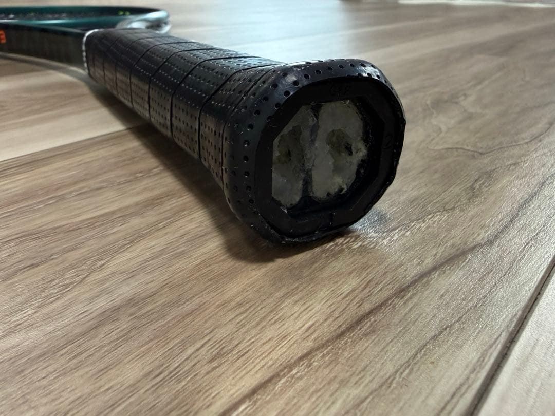 ウィルソンwilson ブレード98 v9 16×19 テニスラケットG2