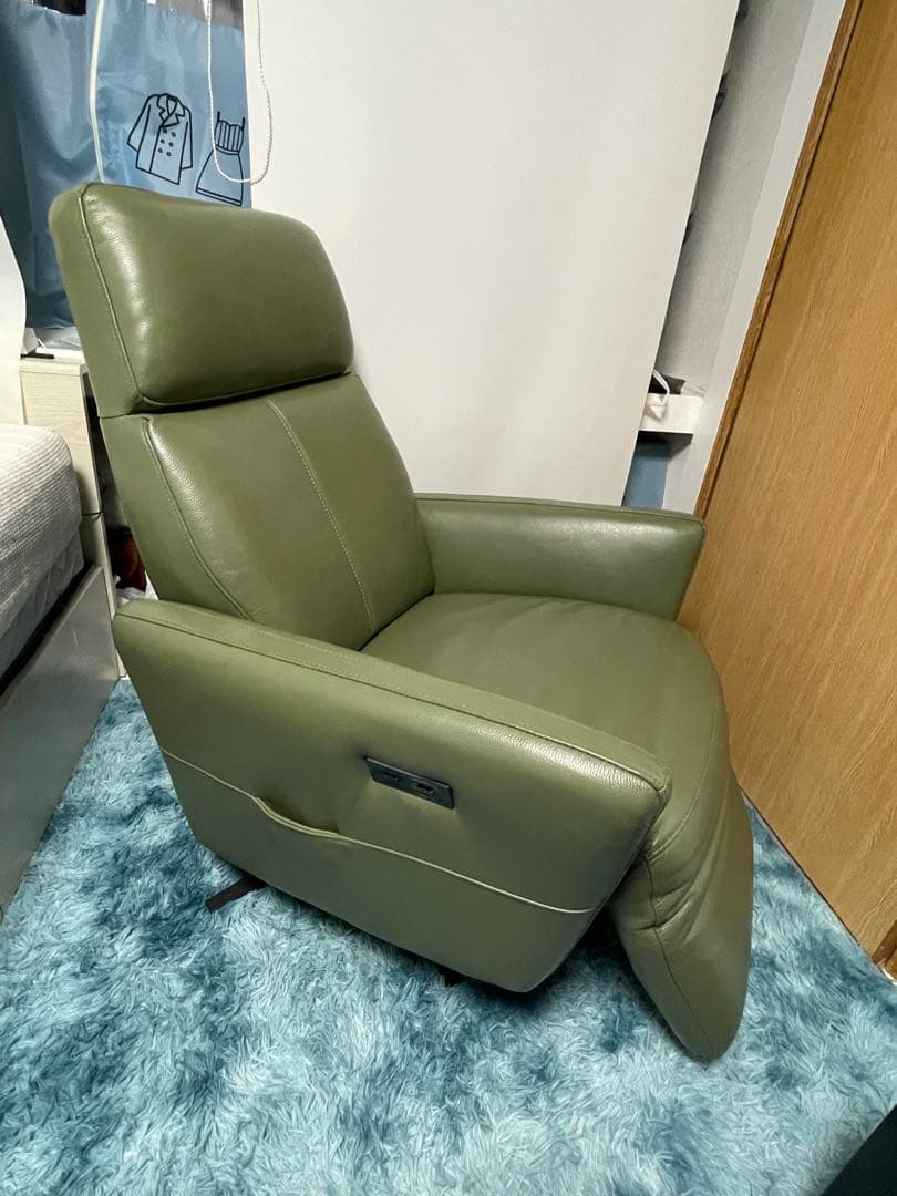 大塚家具TVCHRS-B5035総革電動リクライニングチェア【ワタリジャパン製】