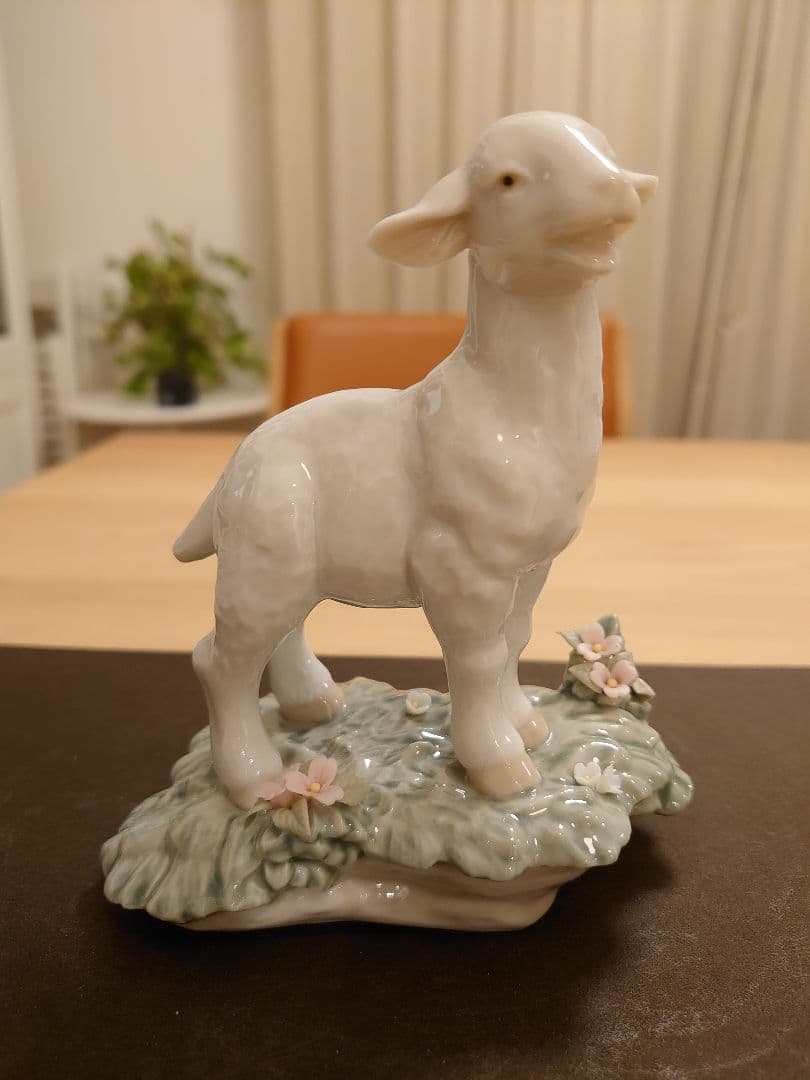 【美品 絶版】LLADRO リヤドロ No.7212『仔羊』